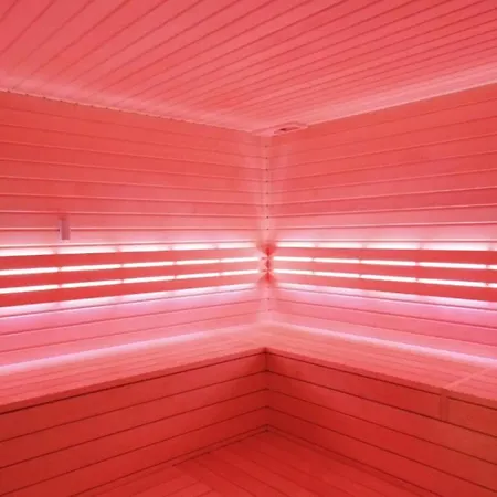 Stella & Z Basenami, Grota Solna, Jacuzzi פארק נופש *