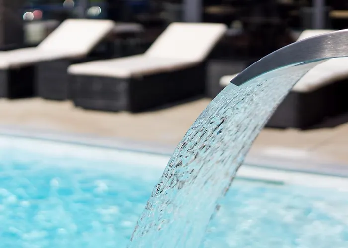 פארק נופש Stella & Z Basenami, Grota Solna, Jacuzzi Władysławowo